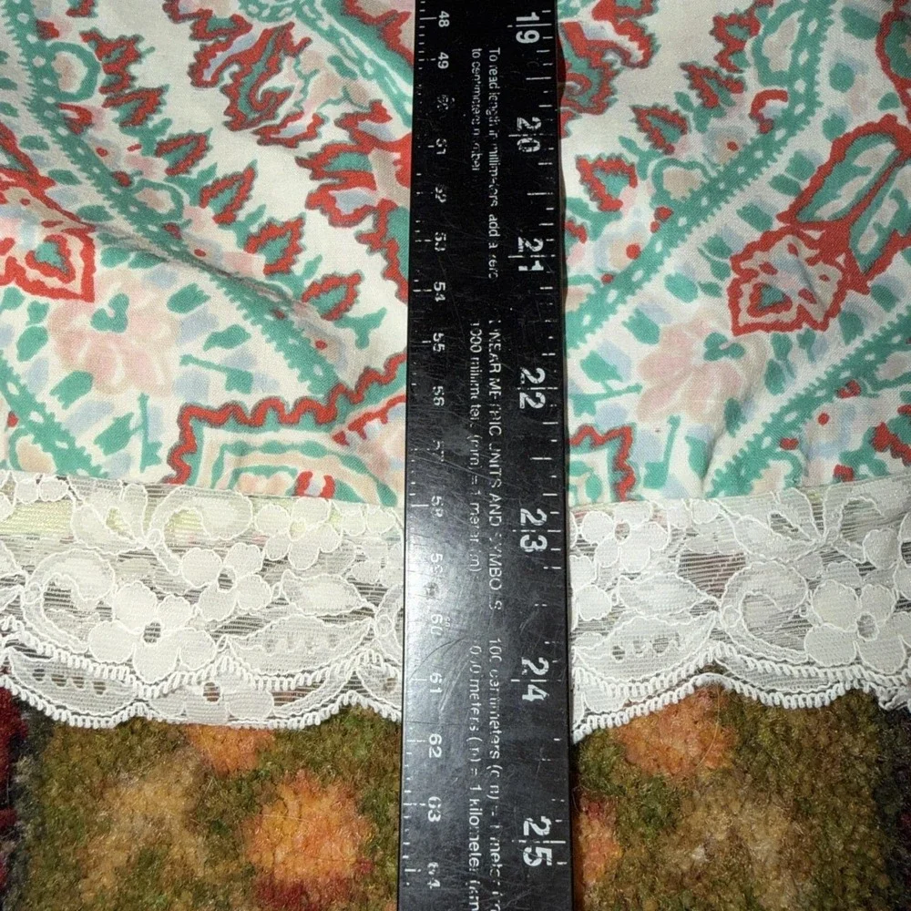 VTG Granny Core Handmade Full Apron Smock Floral Print Lace Trim Smock